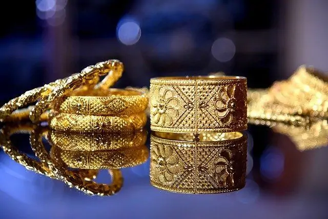 gold rings